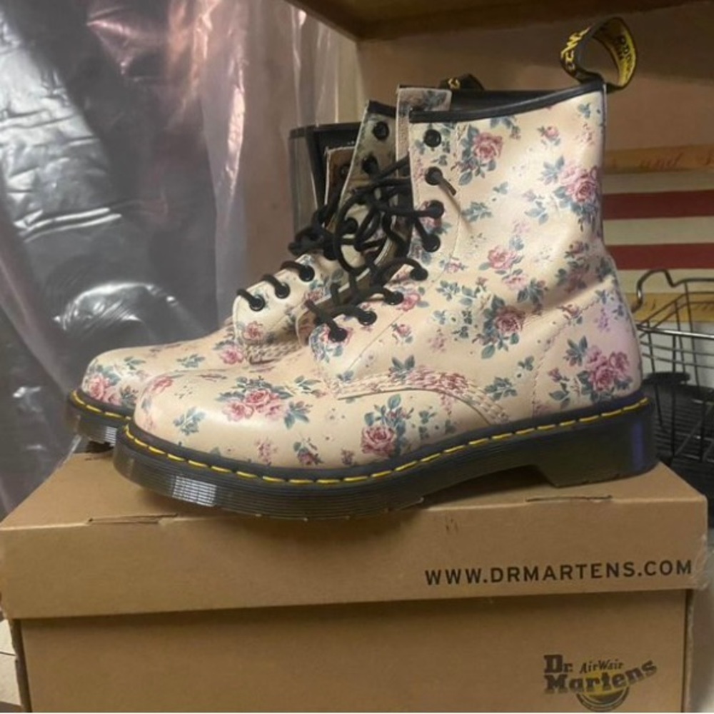 Flower Dr Martens boots